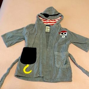 Nautica kids’ Pirate XS bath robe & beach cover up